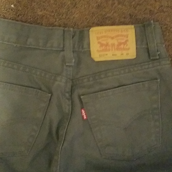 Boys size 8 Levi's Jean's gray pants - Picture 5 of 5